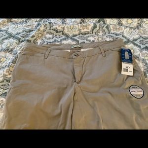 Women’s Lee Riders khaki pants NWT